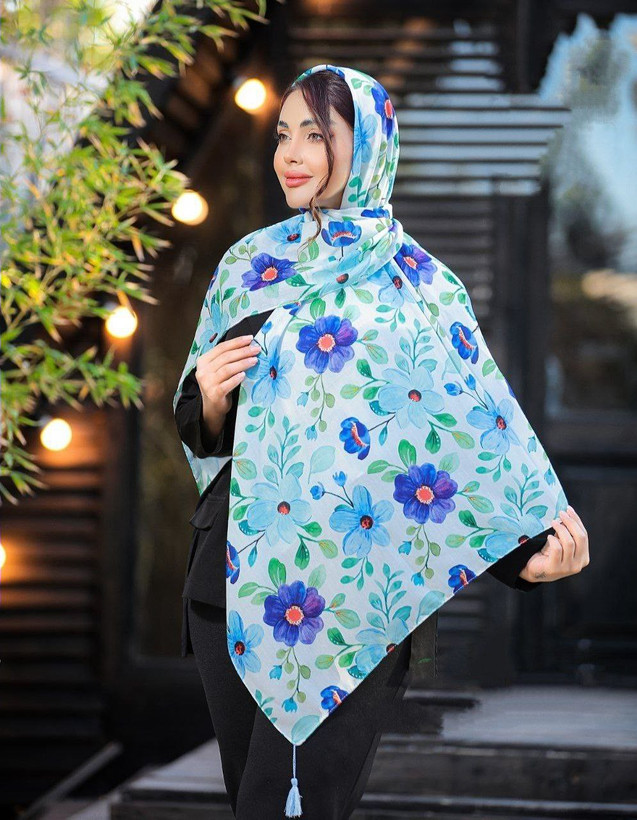 روسری نخی 4 فصل قواره بزرگ با طرح گلهای بهاری کد283