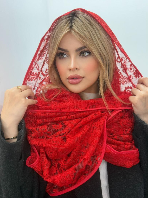 شال گیپورقرمز