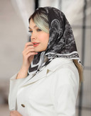 مینی اسکارف نخی طرح دیورجنگل مشکی سفید