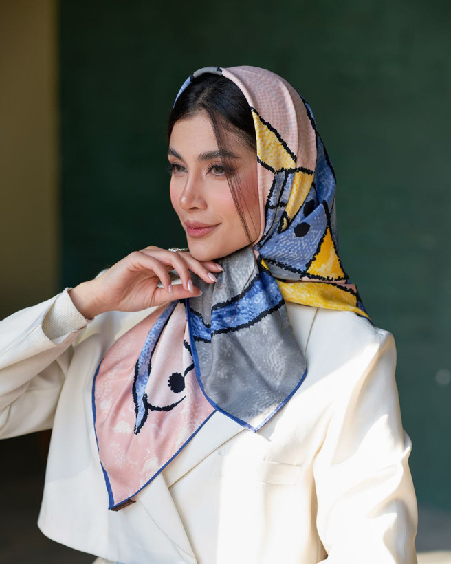روسری ابریشم توییل اورجینال قواره 90 ایزابلا