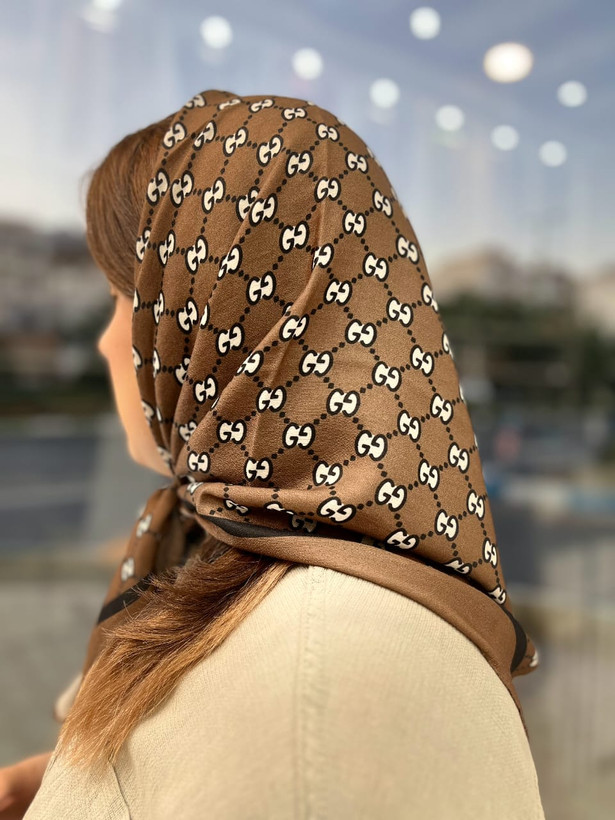 مینی اسکارف نخی قهوه ایی