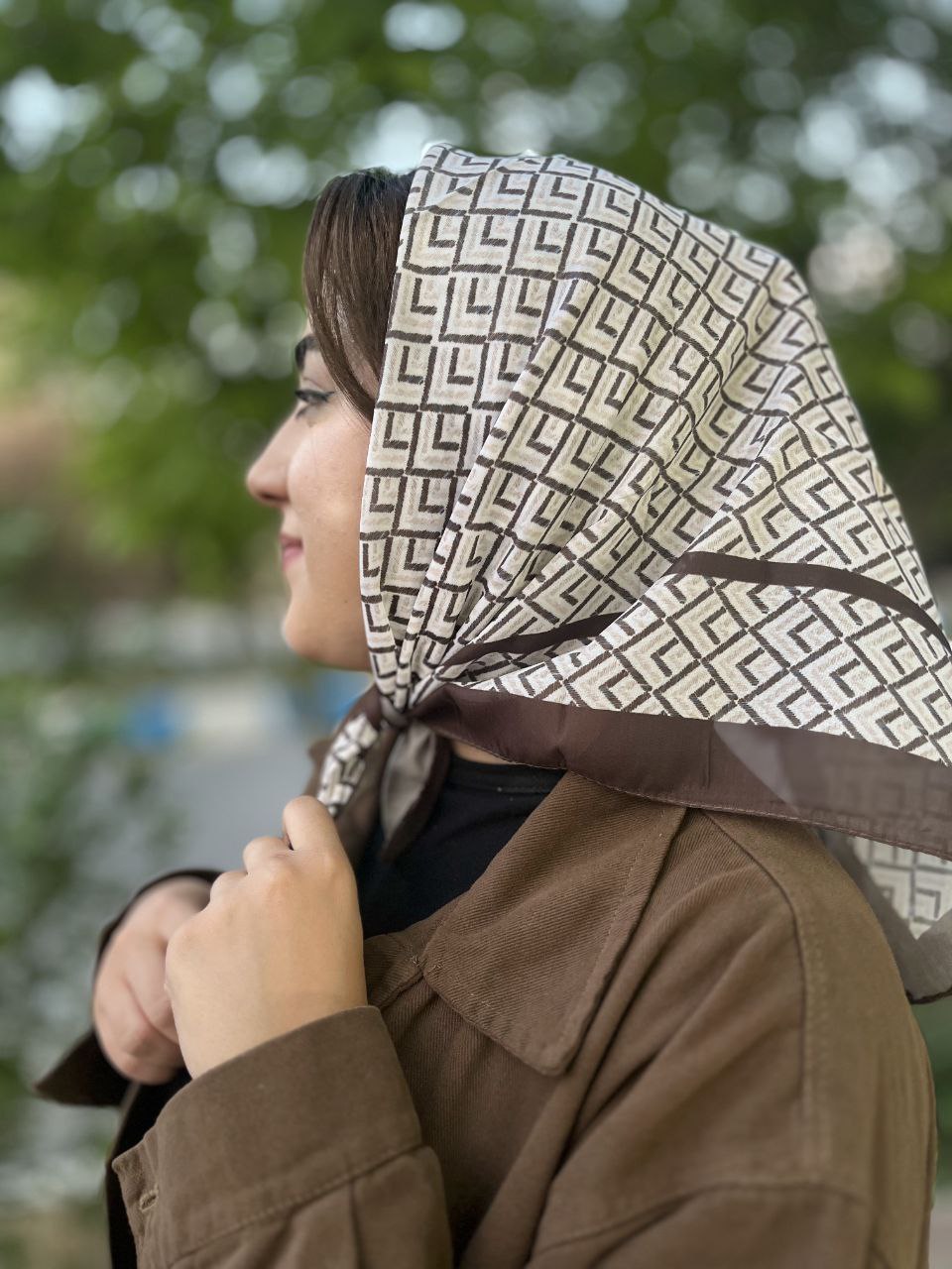 مینس اسکارف نخی قهوه ایی