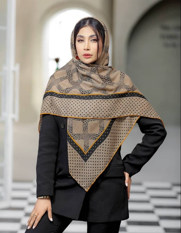 روسری نخی سیا اسکارف قواره 120.نسکافه ایی