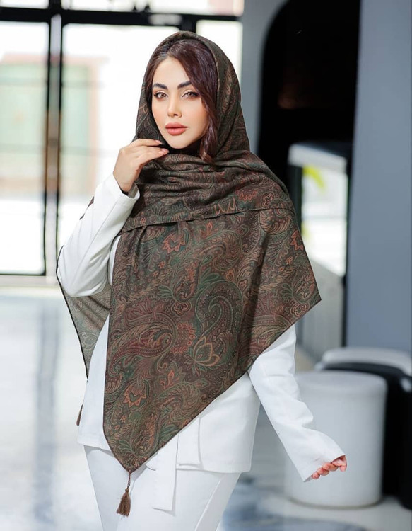 روسری نخی قواره 140.قهوه ای .سبز
